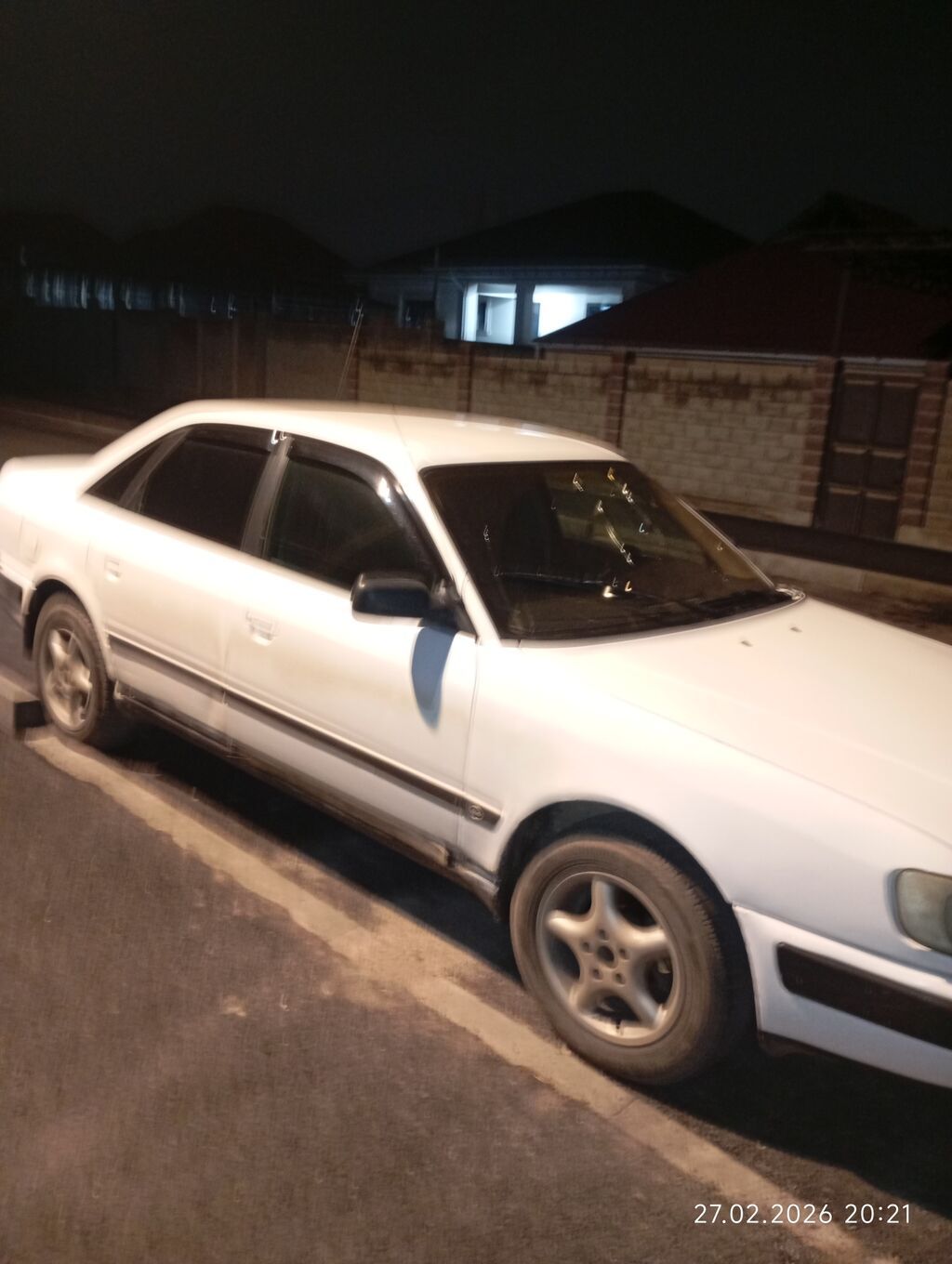 Audi 100