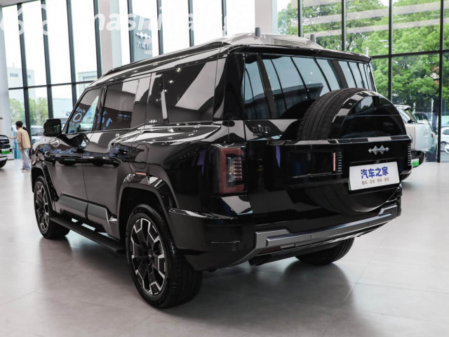 BYD FangChengBao Leopard 8