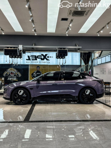 Zeekr 001