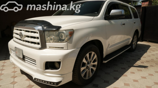 Toyota Sequoia