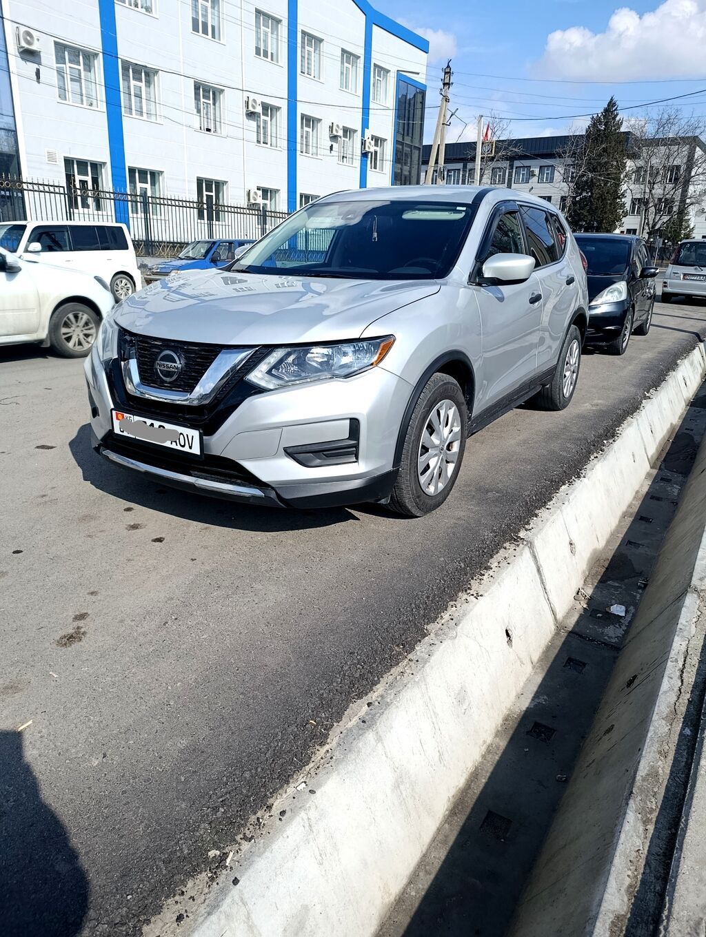 Nissan Rogue