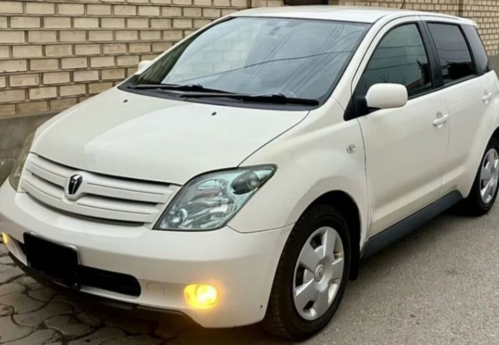 Toyota Ist