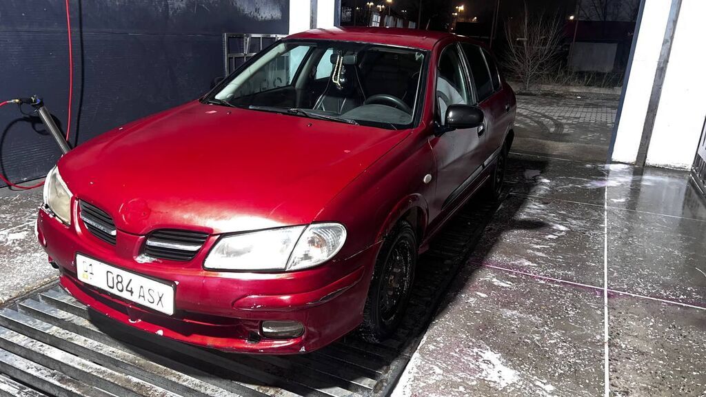 Nissan Almera