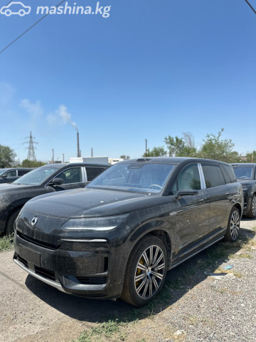 Denza N9