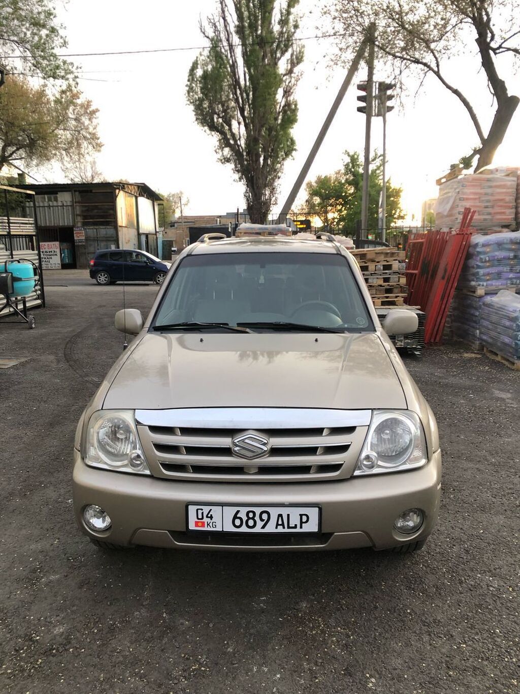 Suzuki XL7
