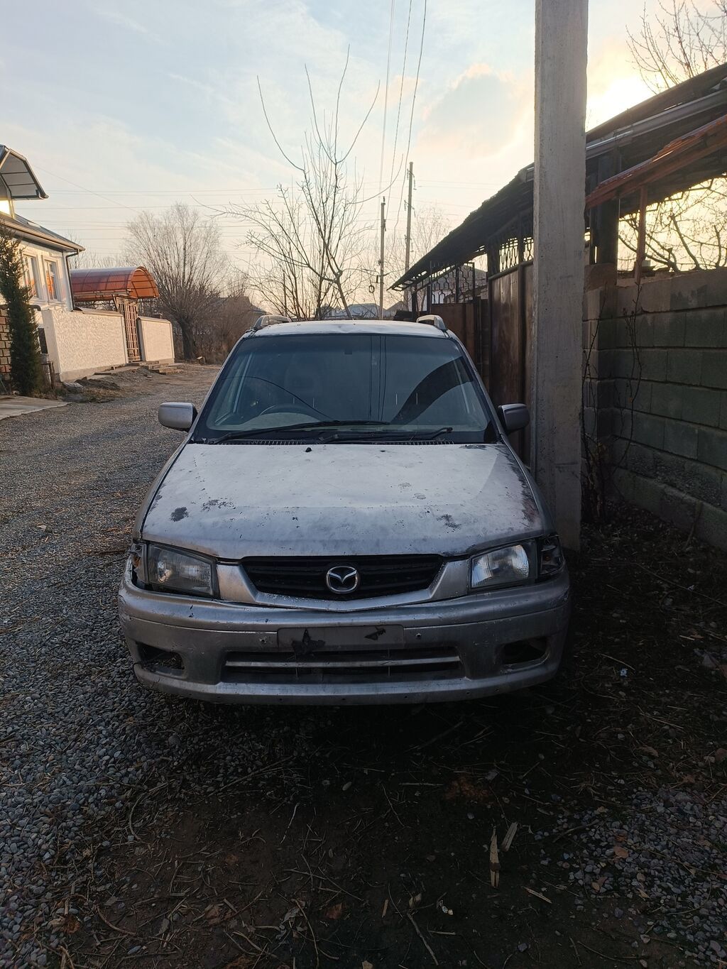 Mazda Familia