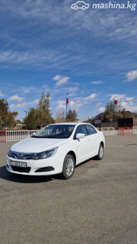 BYD E5