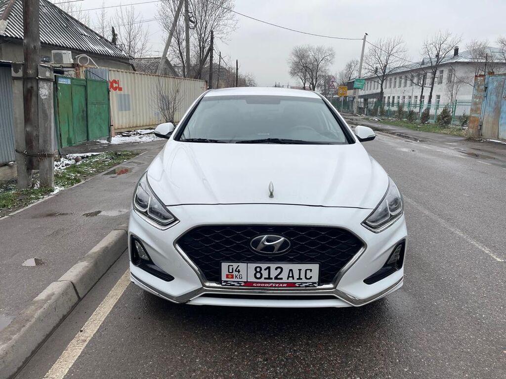 Hyundai Sonata