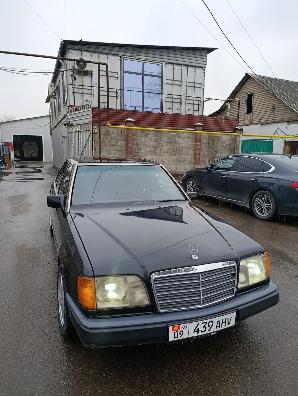 Mercedes-Benz W124