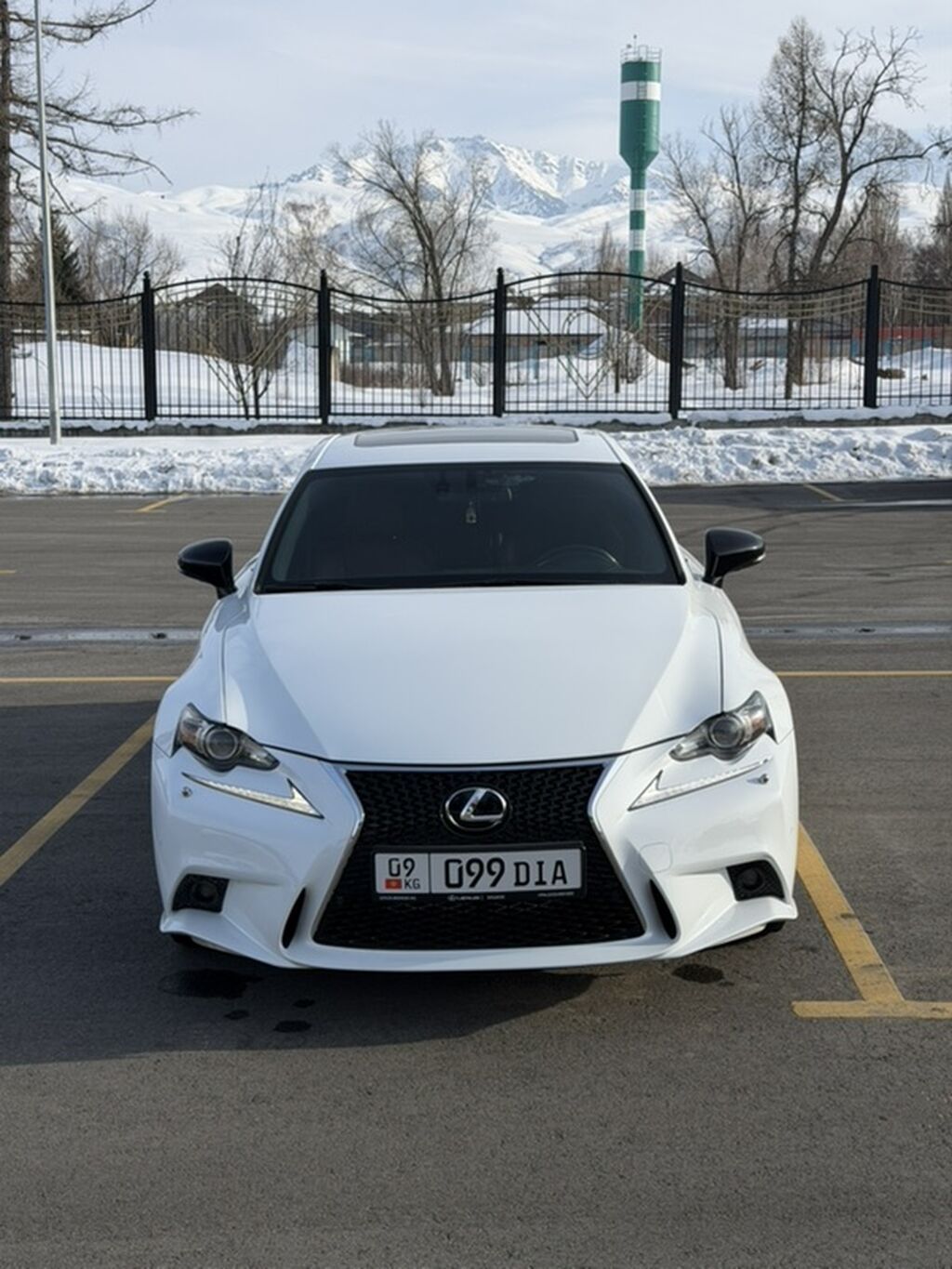 Lexus IS