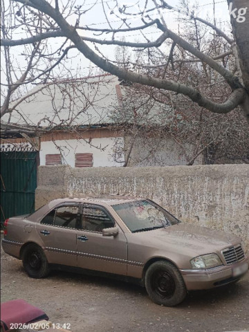 Mercedes-Benz C-Класс
