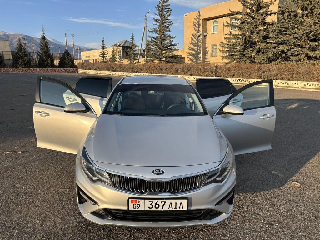 Kia K5