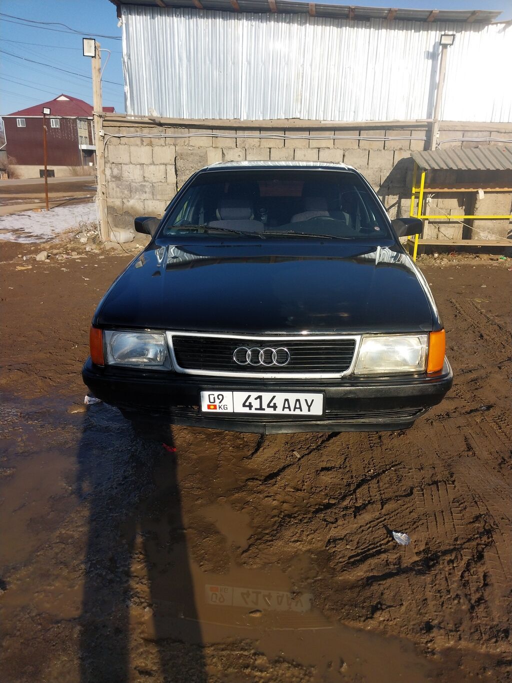 Audi 100