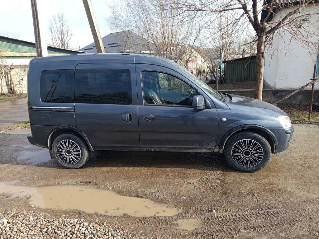 Opel Combo