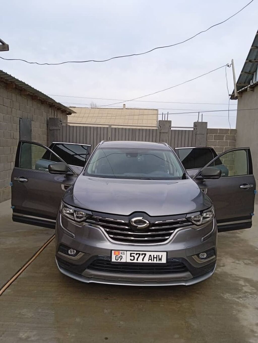 Renault QM6