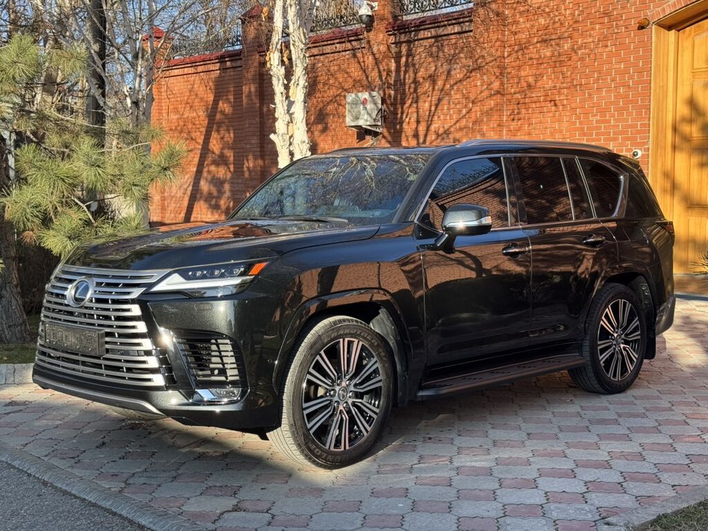 Lexus LX