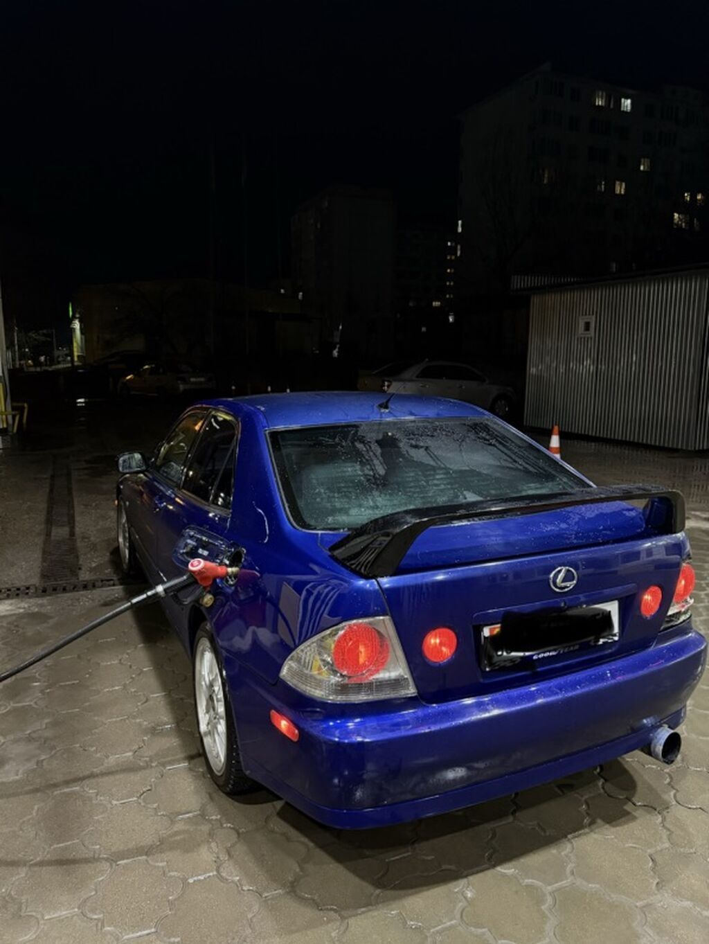 Lexus IS