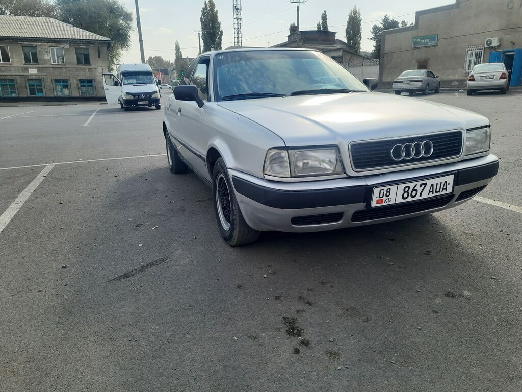 Audi 80