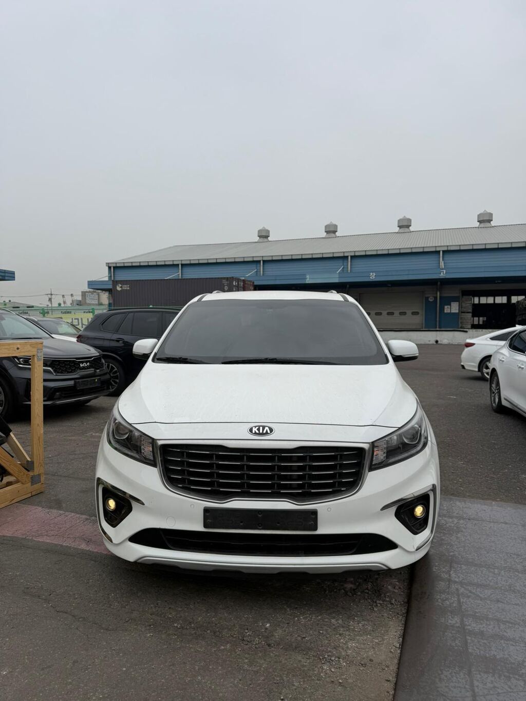 Kia Carnival