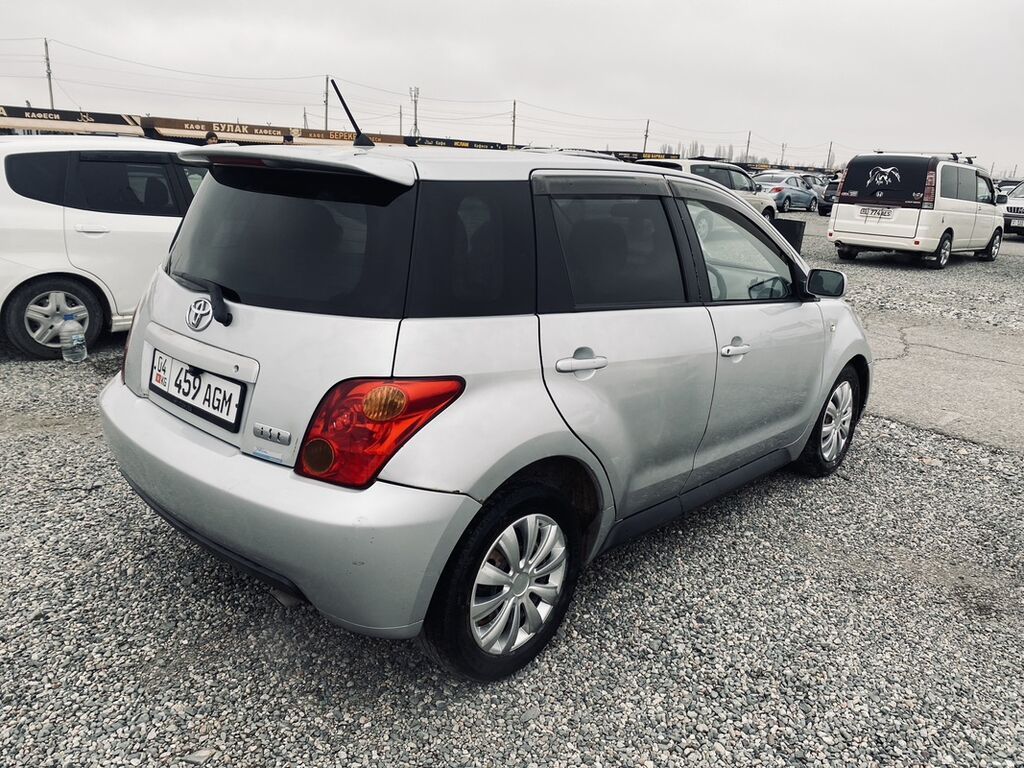 Toyota Ist