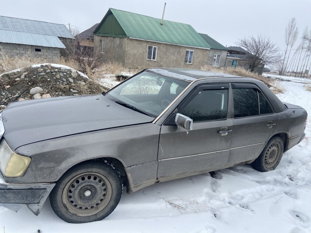 Mercedes-Benz W124