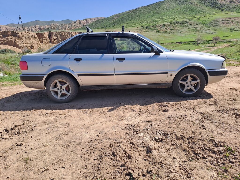 Audi 80
