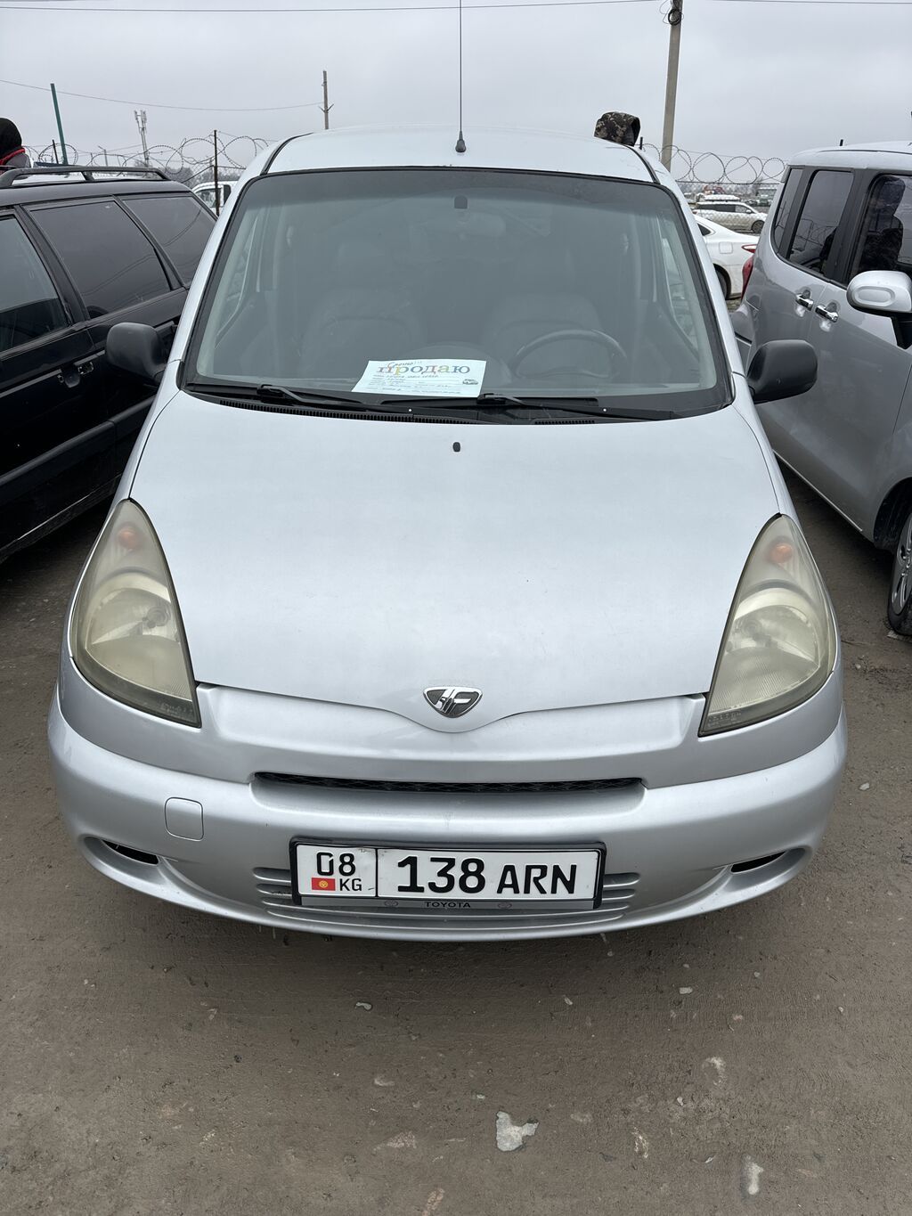 Toyota Avensis Verso
