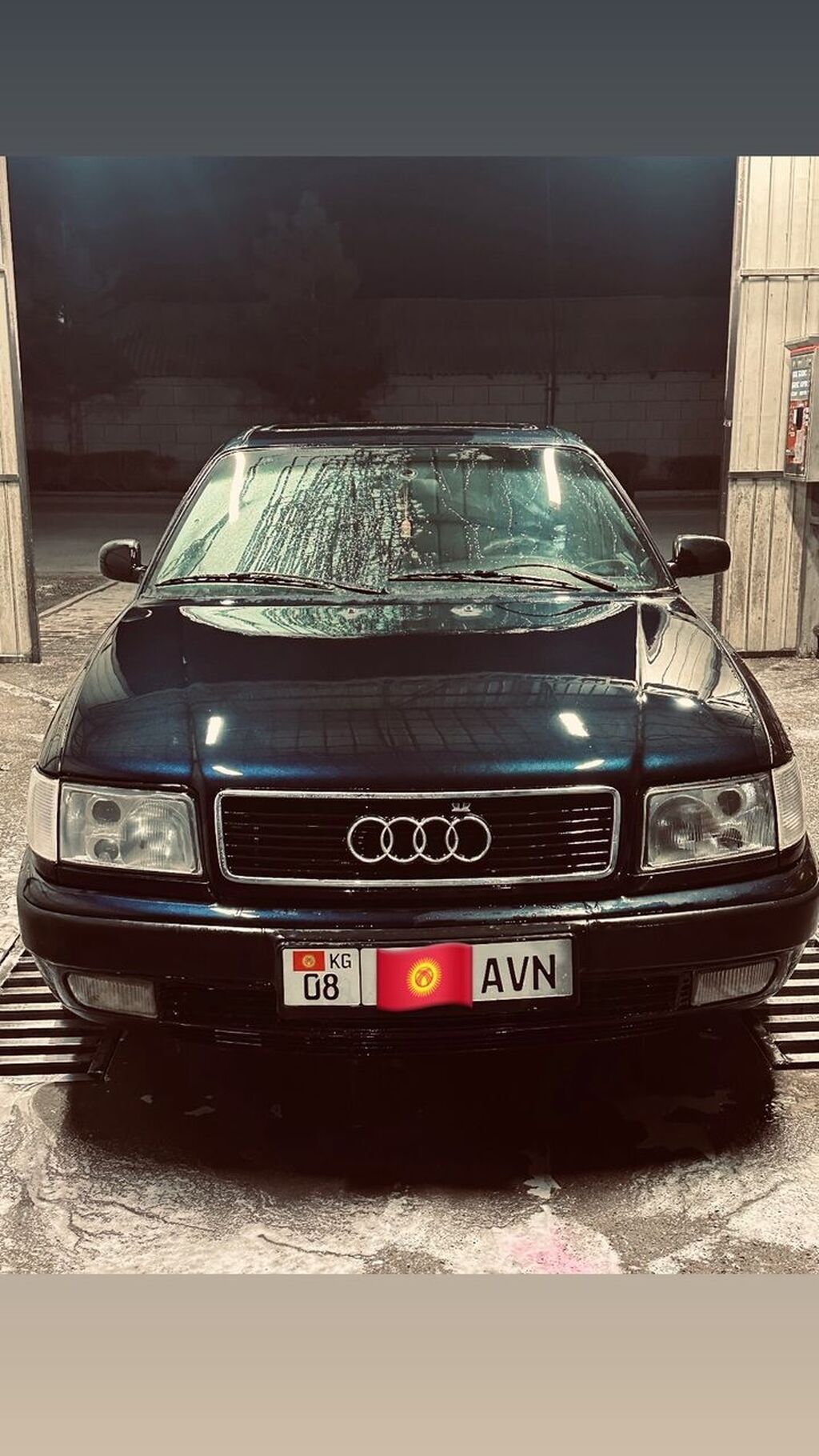 Audi 100