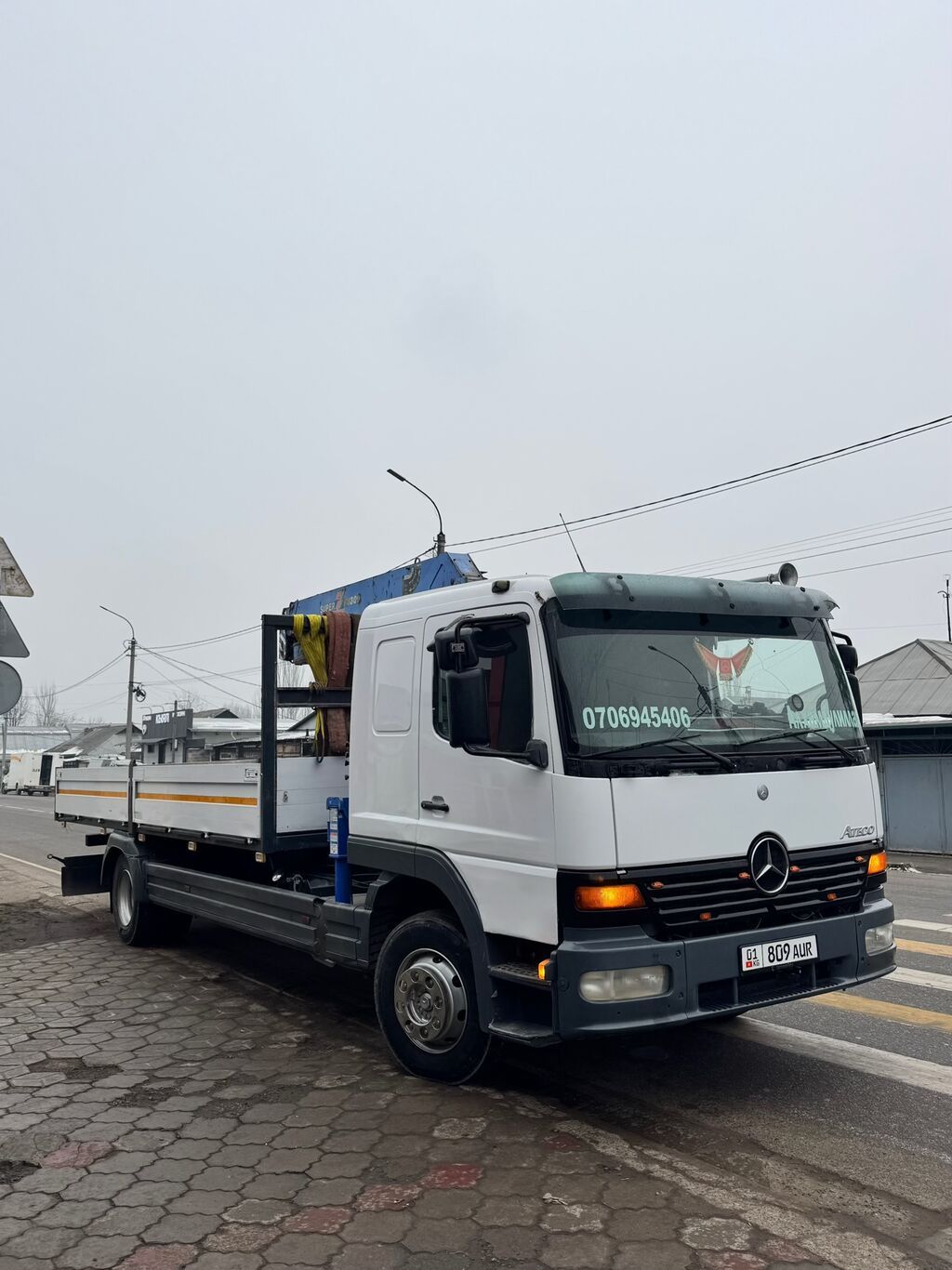 Mercedes-Benz 