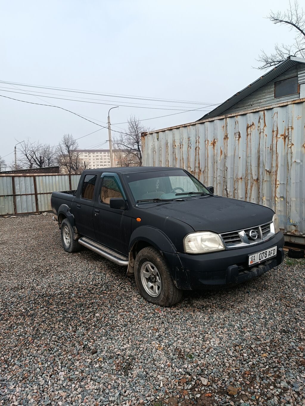 Nissan Pickup