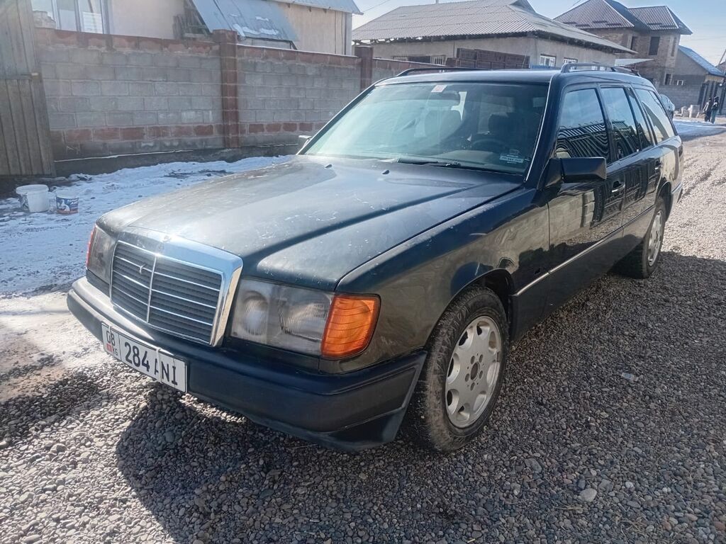 Mercedes-Benz W124