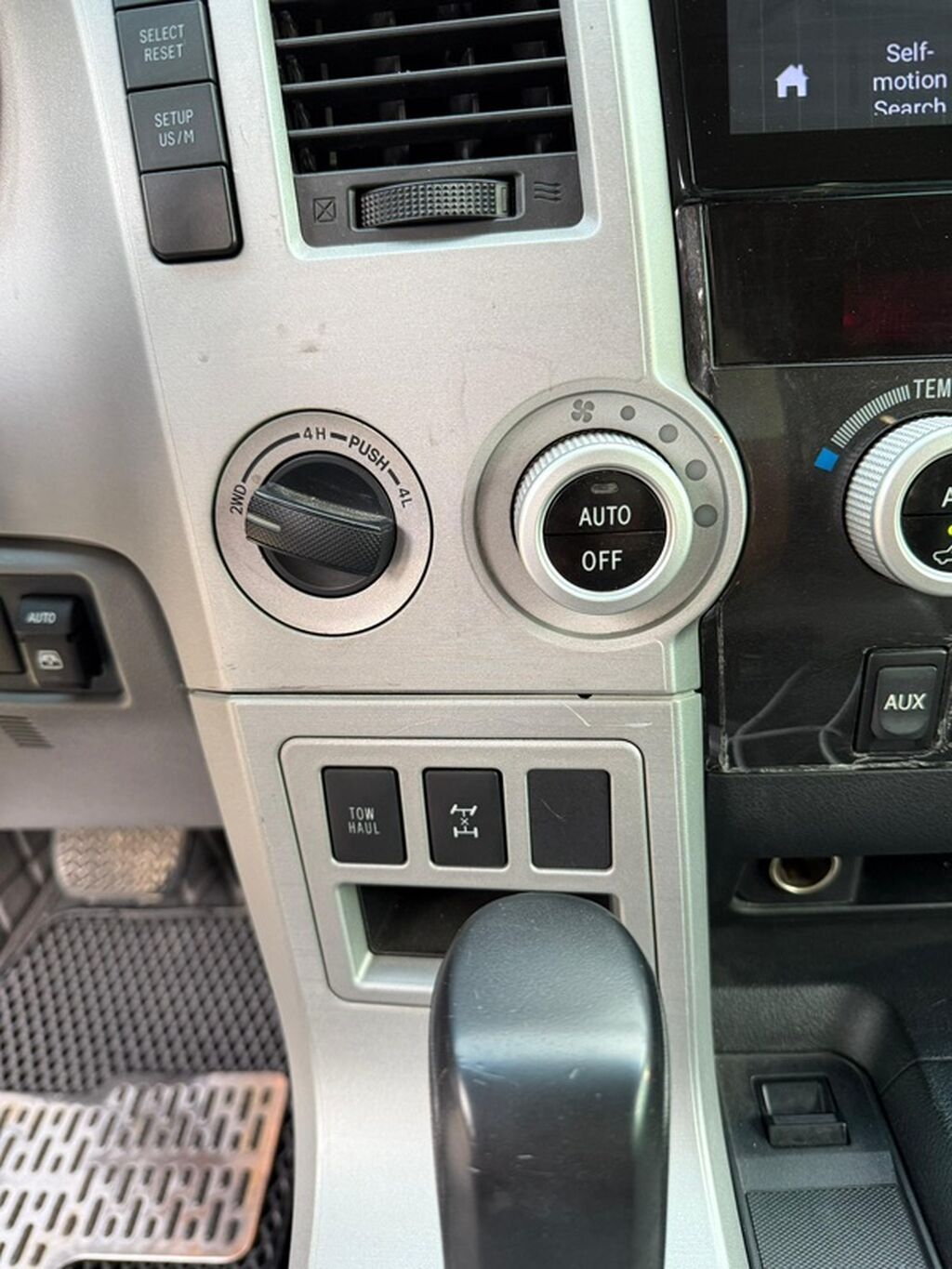 Toyota Sequoia