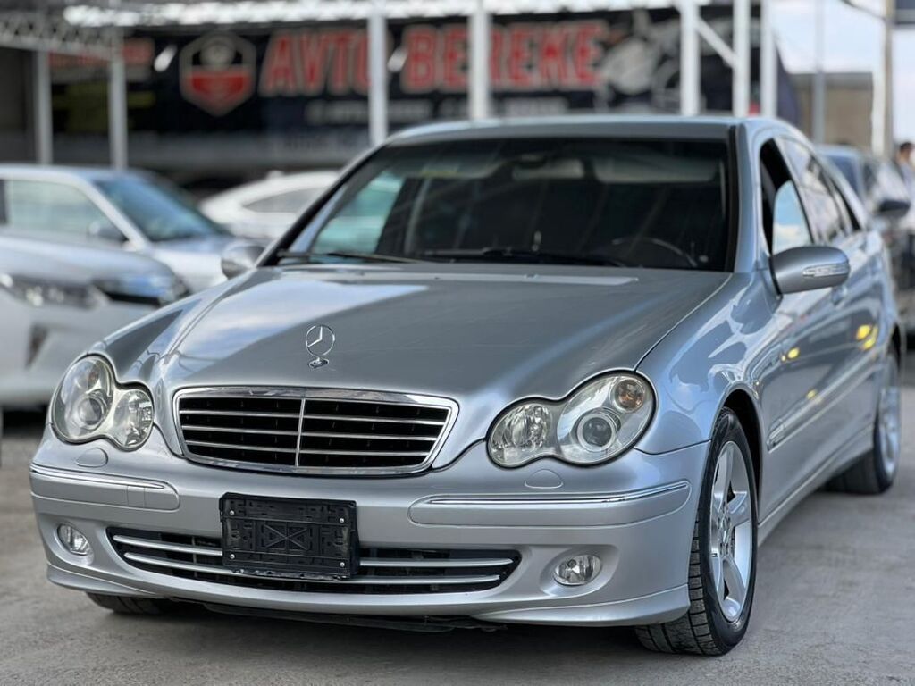 Mercedes-Benz C-Class