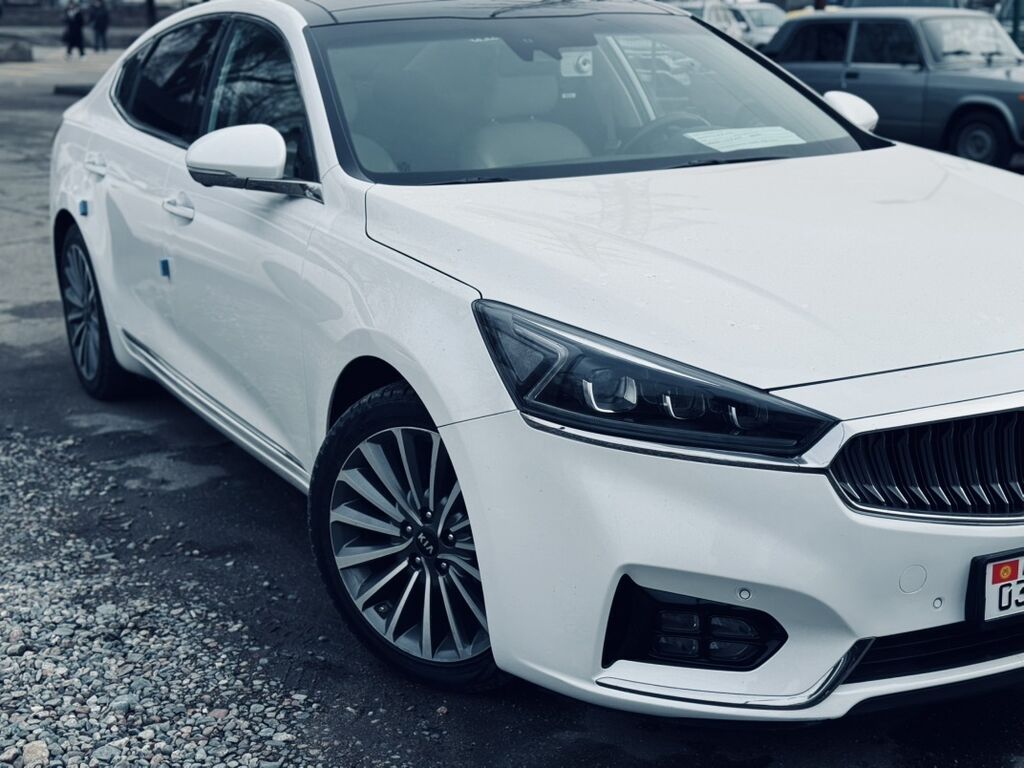 Kia Cadenza