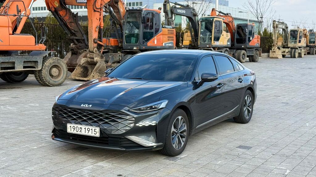 Kia K8