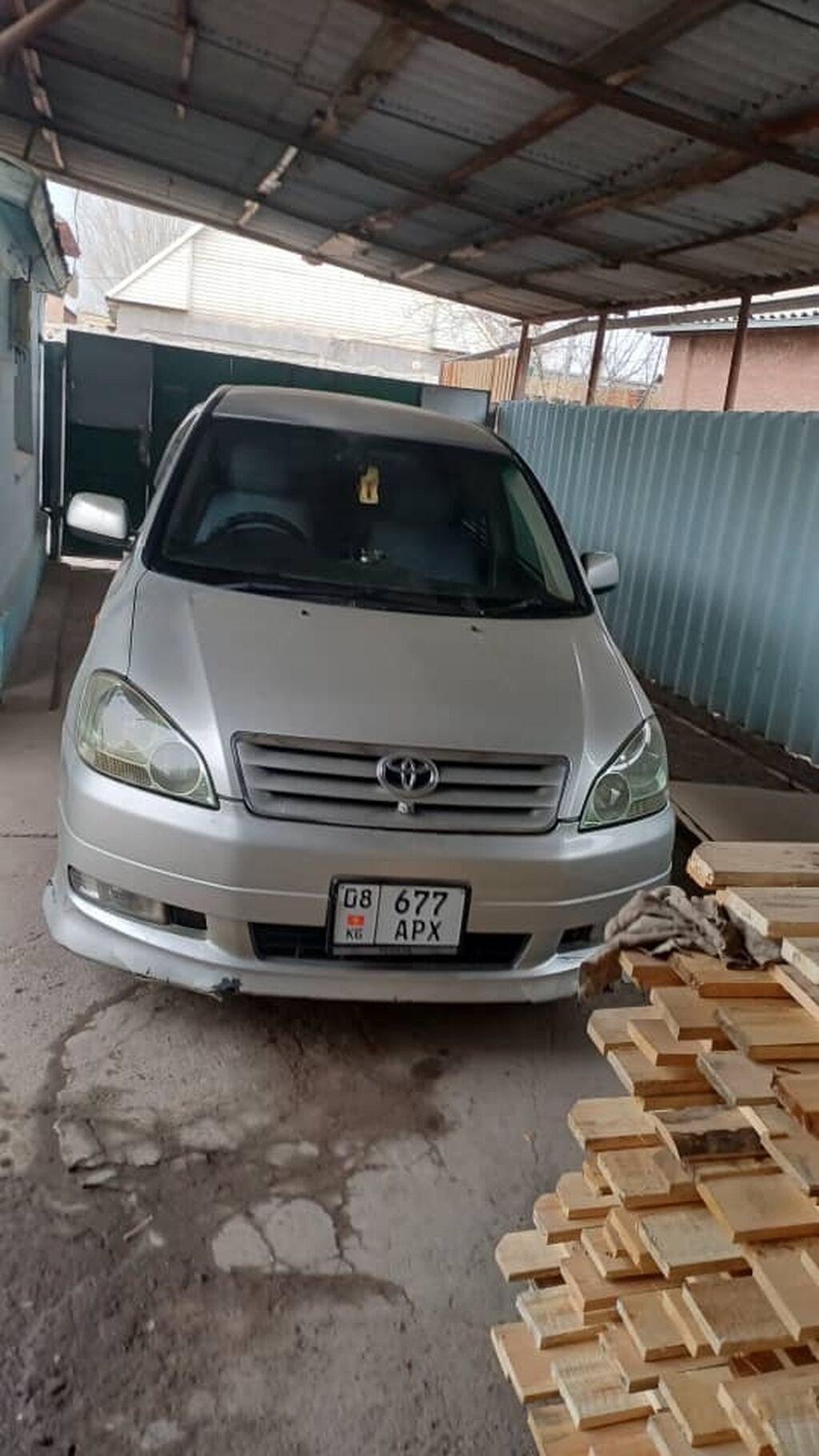Toyota Ipsum