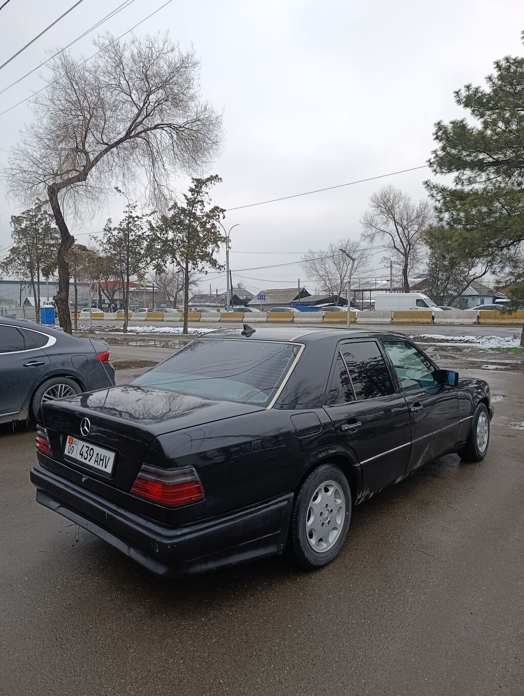 Mercedes-Benz W124