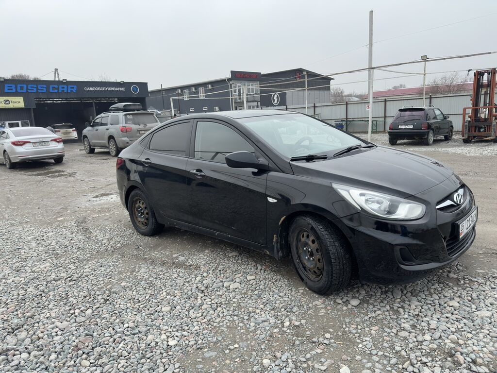 Hyundai Accent