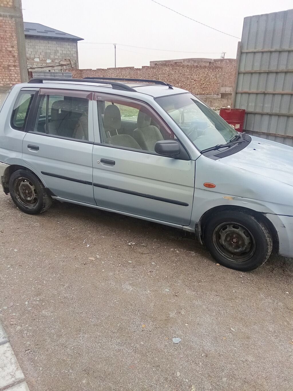 Mazda Demio