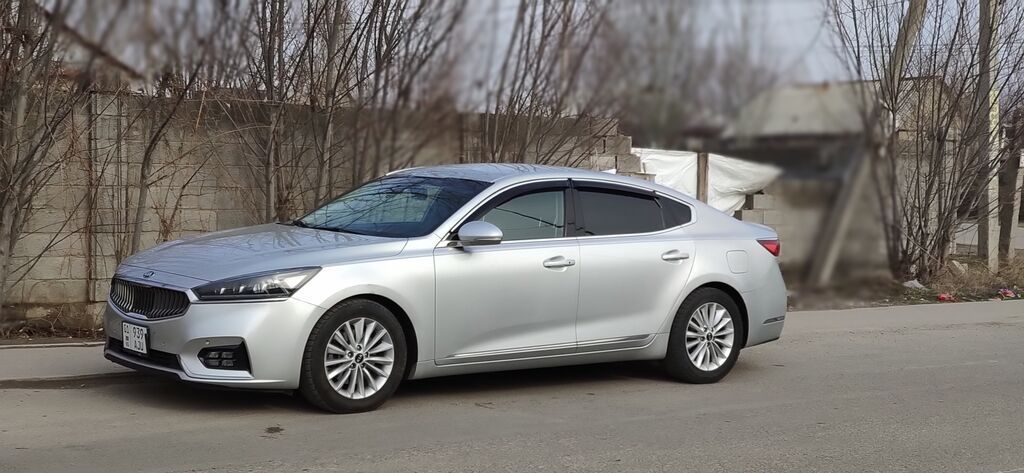 Kia Cadenza