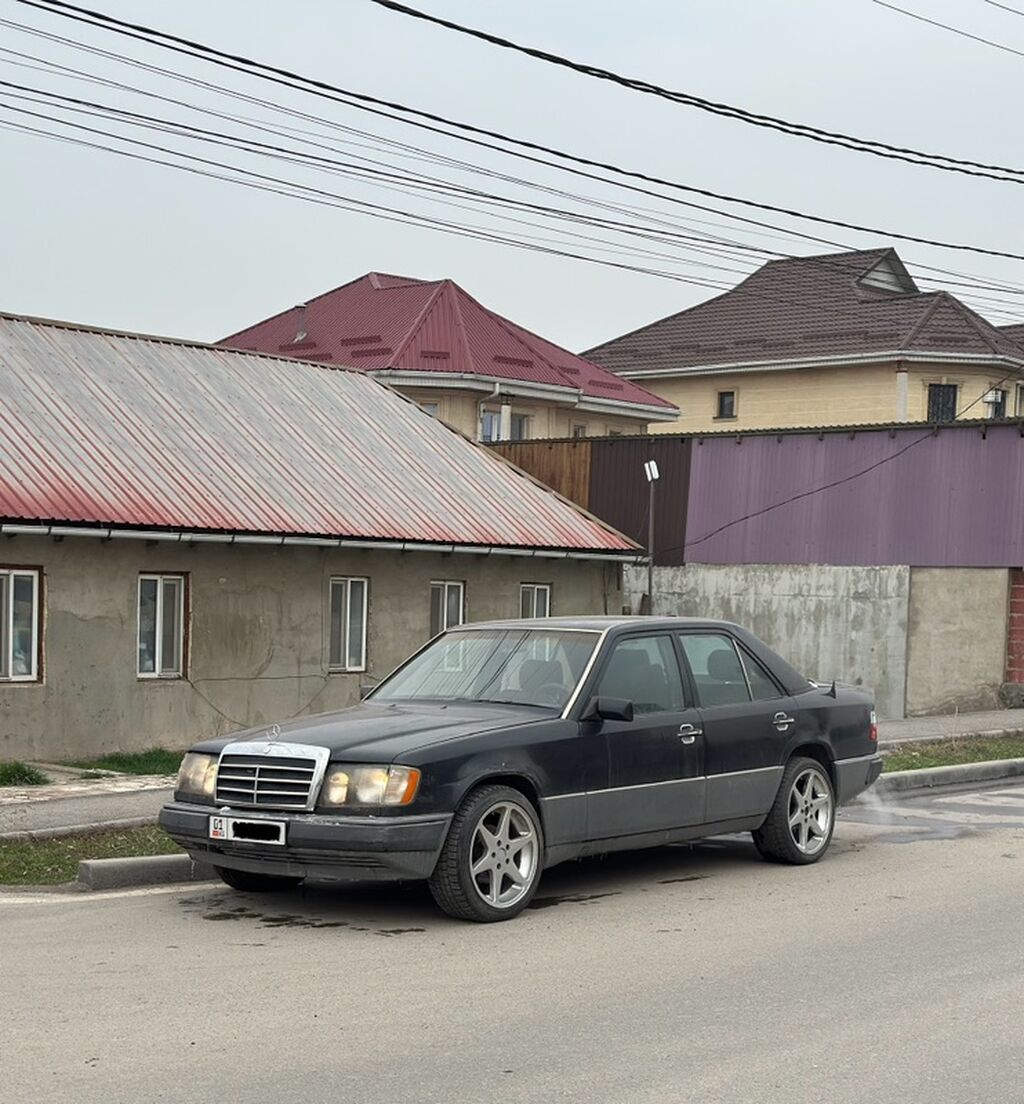 Mercedes-Benz W124