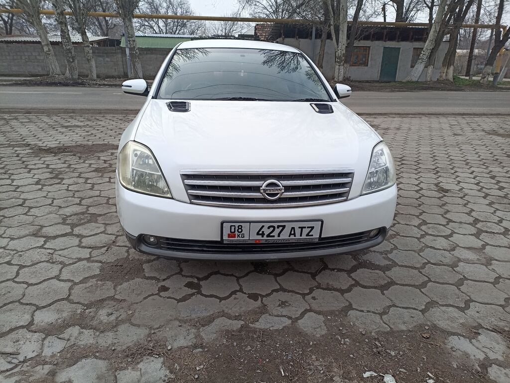 Nissan Teana