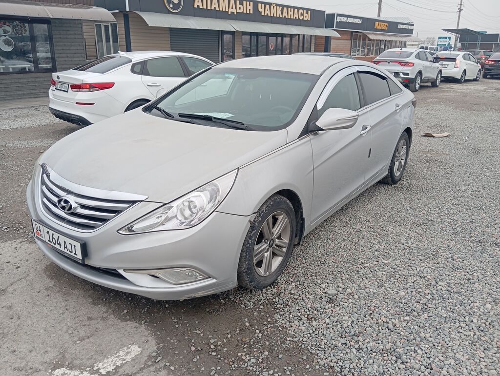 Hyundai Sonata