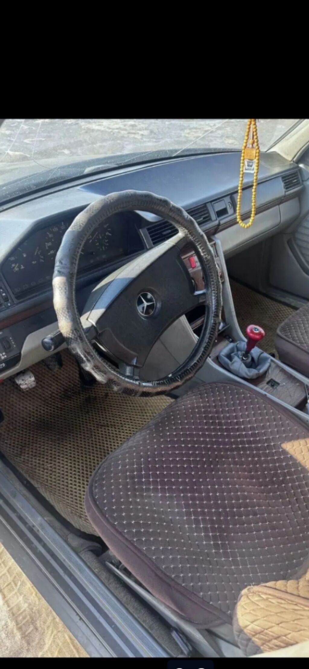 Mercedes-Benz W124