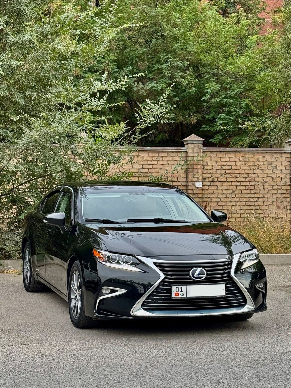 Lexus ES