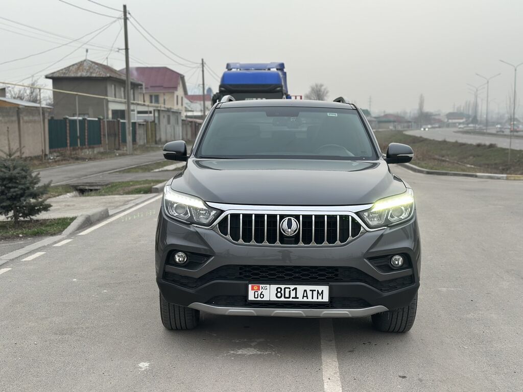 Ssangyong Rexton Khan
