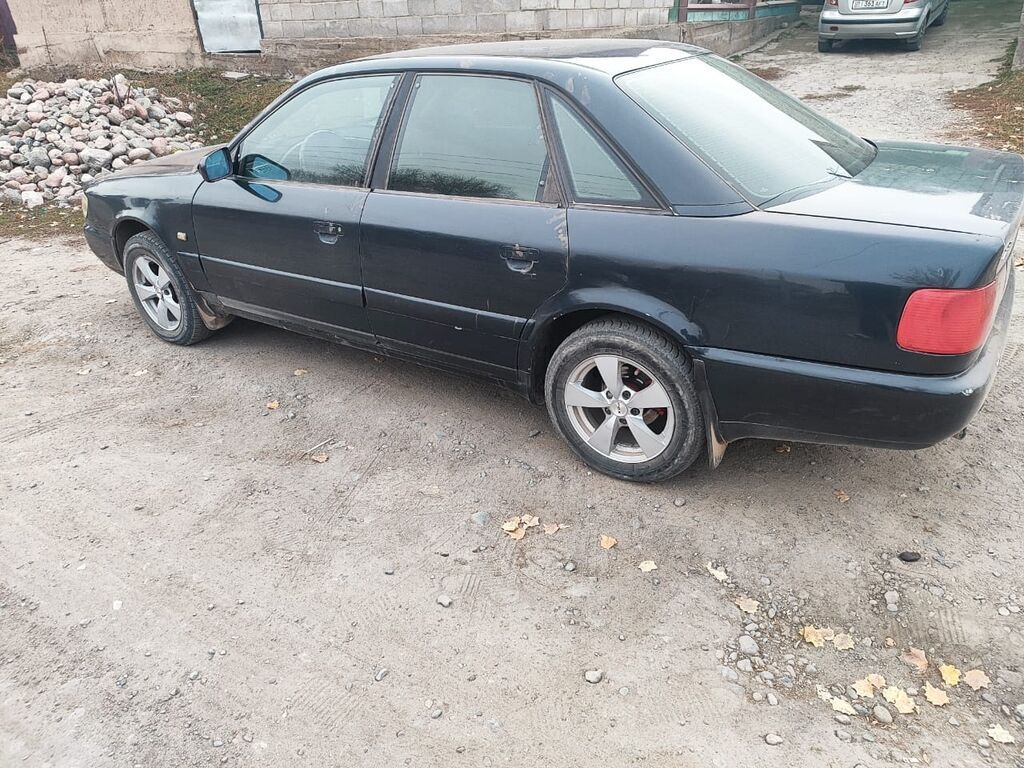 Audi 80