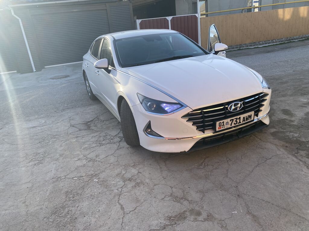 Hyundai Sonata