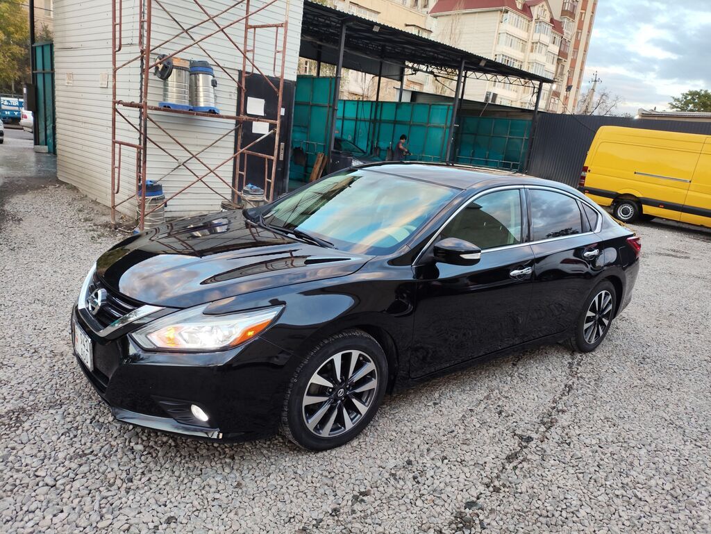 Nissan Altima