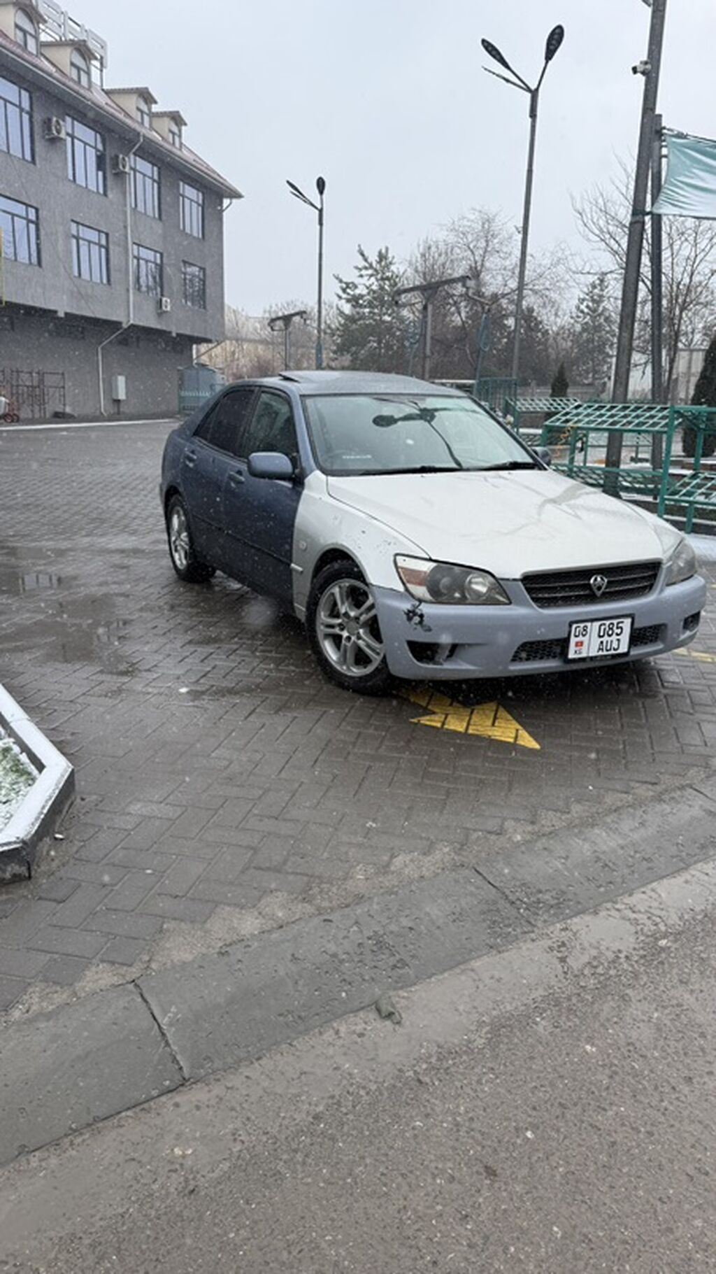 Lexus IS